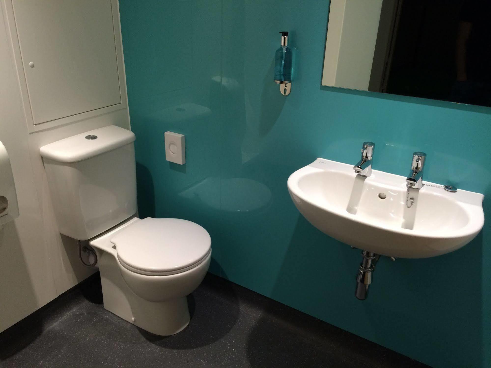 Kabannas London St Pancras Hostel Екстериор снимка